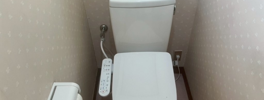 埼玉県さいたま市緑区で施工した温水洗浄便座付きトイレ交換工事の施工後写真